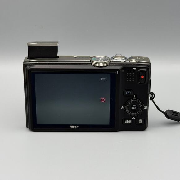 Nikon Coolpix S8200 Digital Camera | 16.1MP | Silver - Picture 5 of 5